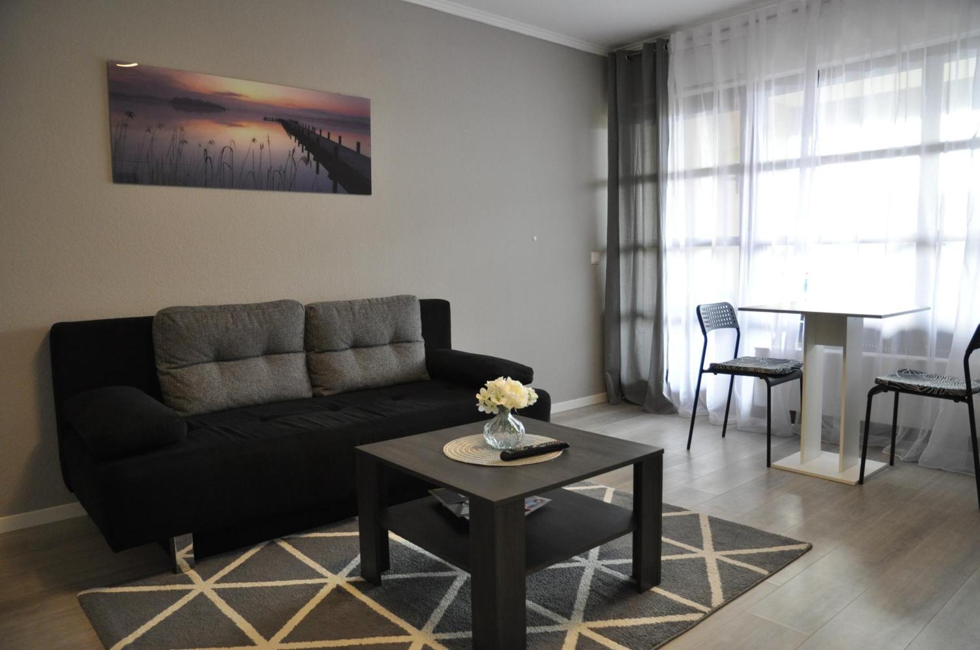 Apartment Deluxe 2 - Ruhe Oase - 1zkb Balkon Self-check-in 24h - Parkplatz